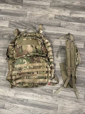 Army issued medium rucksack with waistband (no frame), as is